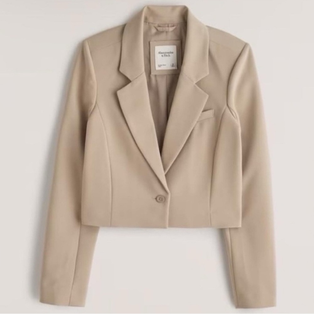 Abercrombie & Fitch Tan Blazer